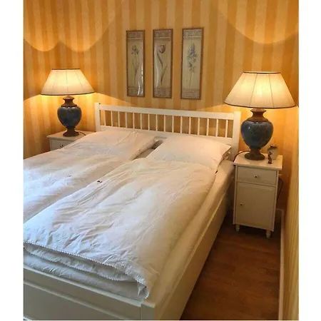Weickenhof Comfortable *